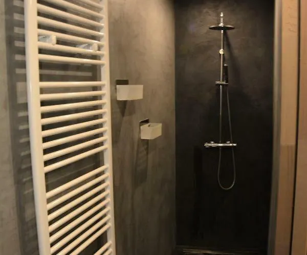 Le Toit De - Esc'appart 아파트 디넝